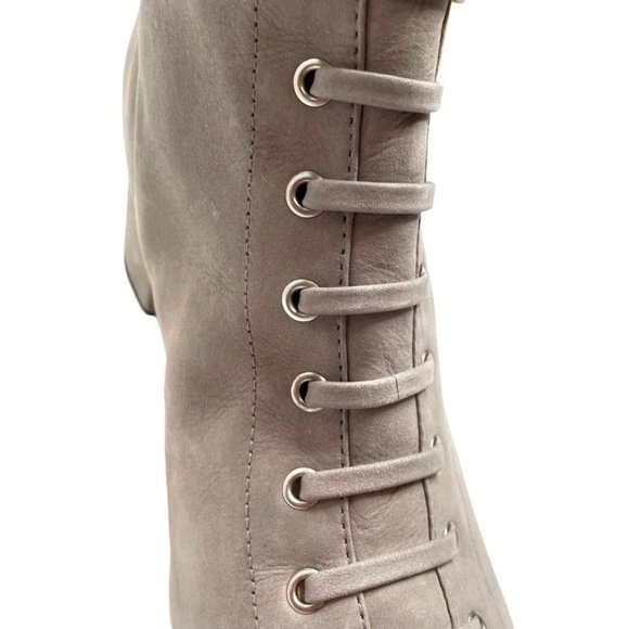 NIB SCHUTZ BRAELYN FRONT LACE SUEDE BOOTIES IN MOUSE/LIGHT GREY SZ:9 NWT - Picture 12 of 16